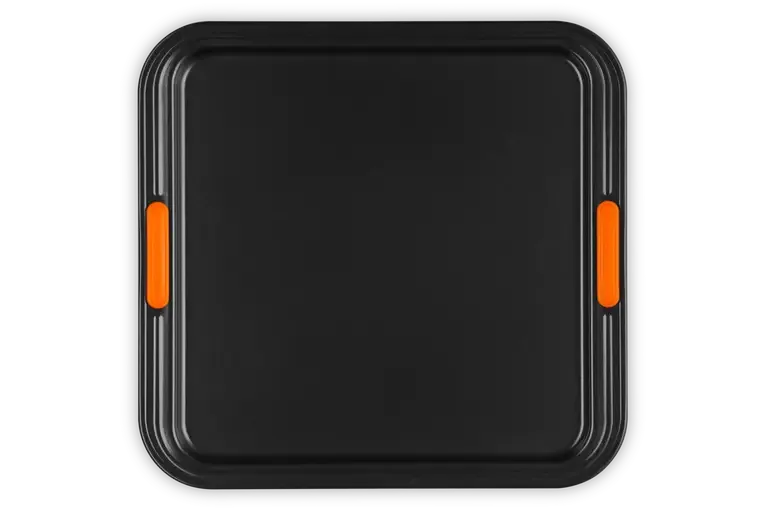 Противень для выпечки Le Creuset 31 см, углеродистая сталь с антипригарным покрытием, силиконовые ручки, черный