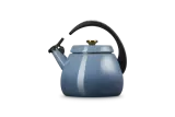 Чайник Le Creuset Cloche 2,1 л Chambray, эмалированная сталь, широкое дно — фото 1