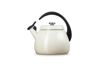 Чайник Le Creuset Cloche 2,1 л Meringue, эмалированная сталь, для разных плит