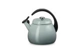 Чайник Le Creuset Cloche 2,1 л Sea Salt, эмалированная сталь, стальная кнопка на крышке — фото 1