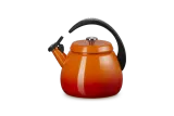 Чайник Le Creuset Cloche 2,1 л, пламенный оттенок, эмалированная сталь, для всех плит — фото 1