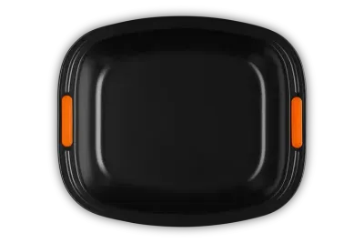Форма для выпечки и запекания Le Creuset 33 см, высокие бортики, углеродистая сталь, силиконовые ручки, черная
