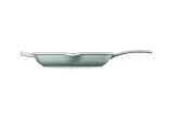 Квадратная сковорода-гриль Le Creuset Signature, эмалированный чугун, sea salt, для индукции, газа и духовки — фото 1