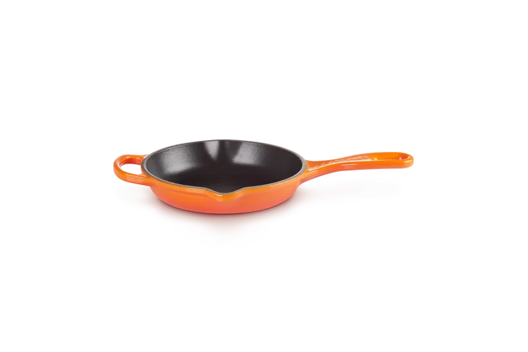 Сковорода чугунная эмалированная Le Creuset 16 см для жарки и подачи, оранжевая, с двумя носиками, индукция