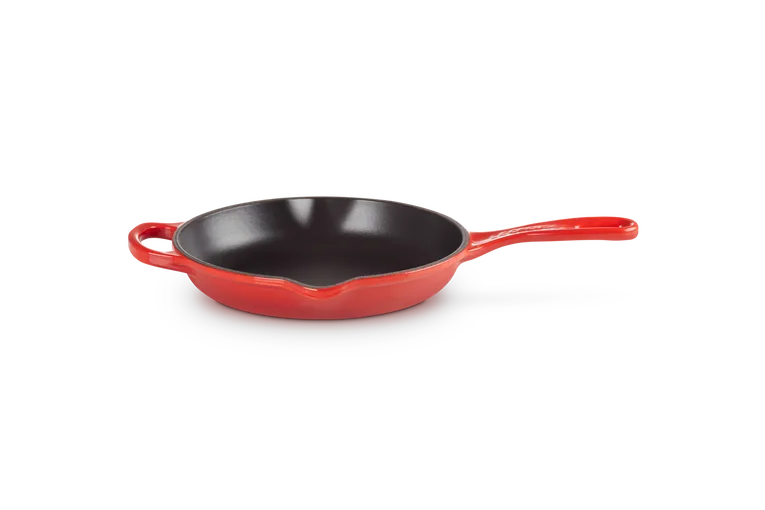 Сковорода чугунная эмалированная Le Creuset 20 см для жарки и подачи, вишнёвая, для индукционных плит