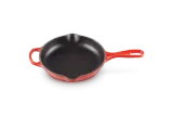 Сковорода чугунная эмалированная Le Creuset 20 см для жарки и подачи, вишнёвая, для индукционных плит — фото 2