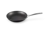 Сковорода Le Creuset 26 см, кованый анодированный алюминий, антипригарная, для индукционных плит, чёрная — фото 2