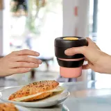 Стакан складной силиконовый Lekue TO GO 0,35 л, розовый, с крышкой и ручкой — фото 4