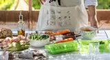 Пароварка для микроволновой печи Lekue силиконовая 0,65 л, платиновый силикон, зелёная — фото 2