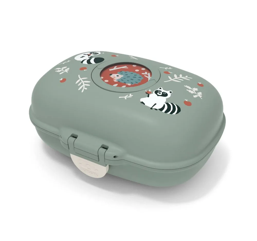 Ланч-бокс детский Monbento Gram Graphic Raccoon 600 мл, с енотами, зелёный