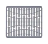Силиконовый коврик для раковины OXO Good Grips 28 x 32 см, серый, без ПВХ, выдерживает 220 градусов Цельсия — фото 1