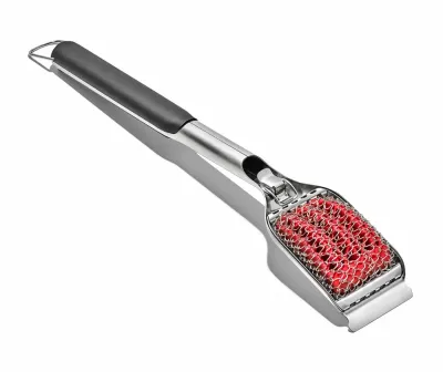 Скребок 2 в 1 для чистки решёток гриля OXO Good Grips, 51,3 x 7,8 см, нержавеющая сталь и силикон