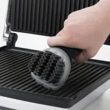 Щётка со скребком для электрических грилей и тостеров OXO Good Grips 15,2 x 7,6 x 7,6 см — фото 5