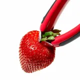 Нож для удаления плодоножек клубники OXO Good Grips, нержавеющая сталь, красно-чёрный — фото 4
