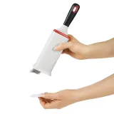 Щётка для одежды OXO Good Grips с чистящей базой 25,0 x 8,0 см — фото 7