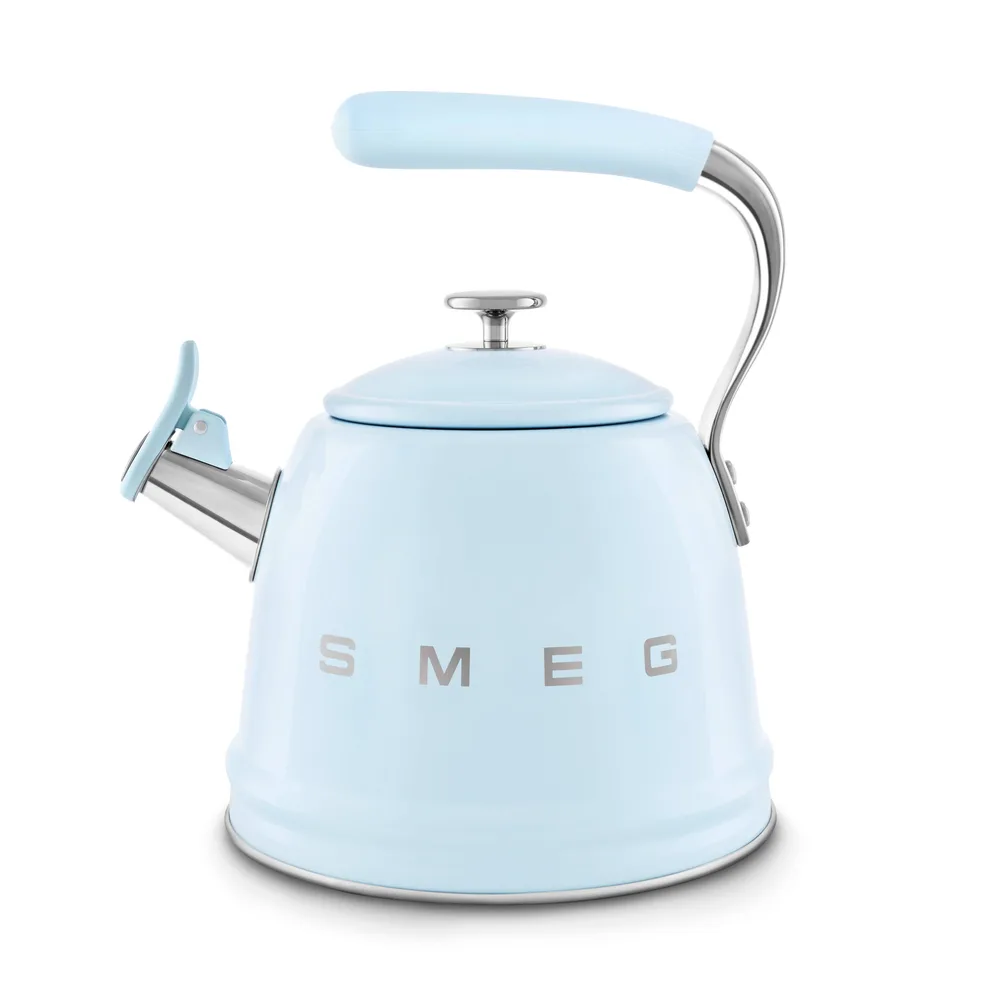 Чайник со свистком Smeg 50's Retro Style 2,3 л, алюминий и нержавеющая сталь, пастельно-голубой