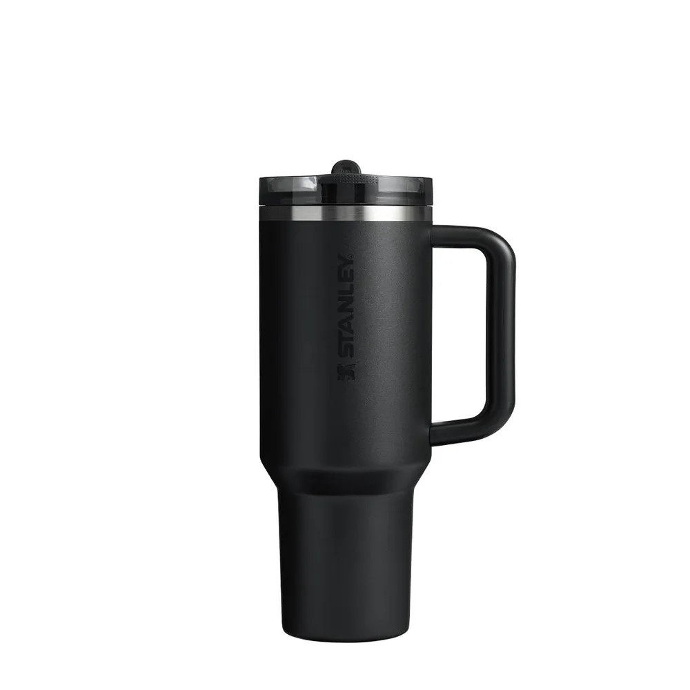 Термокружка Stanley Quencher ProTour Flip Straw 0,89 л с мундштуком и резиновой ручкой, Black 2.0 чёрная