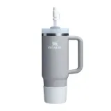 Набор силиконовых аксессуаров для Stanley Quencher 0,6 л / 0,89 л: накладка на дно и 2 колпачка для трубочки, Pale Stone — фото 3