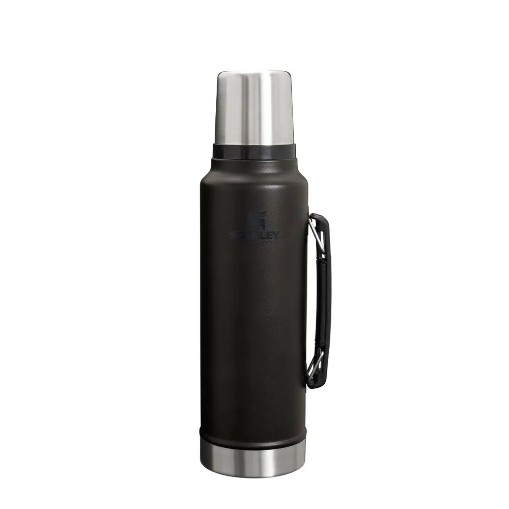 Термос Stanley Legendary Classic 1,4 л стальной вакуумный, со складной ручкой, проточной пробкой и крышкой-кружкой, Black 2.0 чёрный
