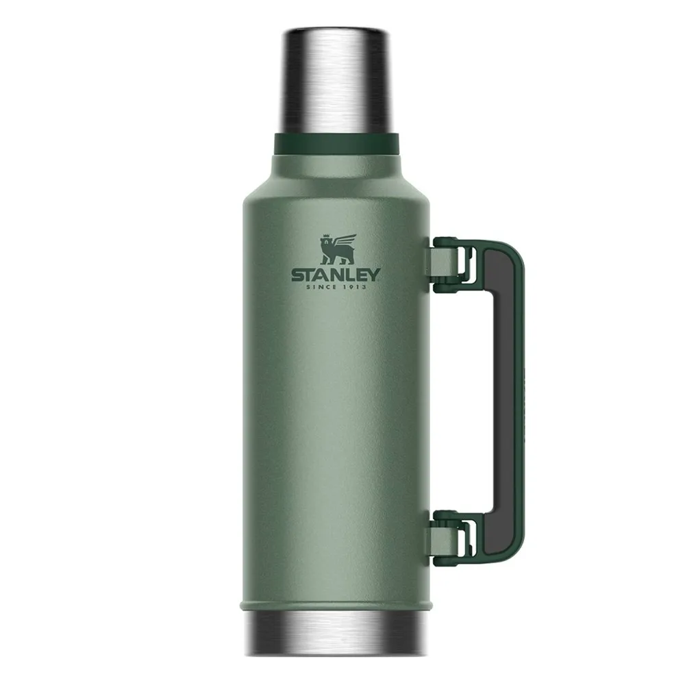 Термос Stanley Legendary Classic 1,9 л стальной вакуумный, со складной ручкой, проточной пробкой и крышкой-кружкой, зелёный