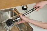 Щётка для мытья графинов и бутылок WMF, длина 41 см, пластик, чёрная — фото 3