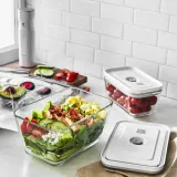 Набор Zwilling Fresh&Save из 3 стеклянных вакуумных контейнеров 0,35 л, 0,75 л и 1,6 л, прозрачный — фото 7