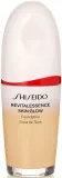 Тональная основа Shiseido Revitalessence Skin Glow с сияющим финишем, SPF 30, оттенок 210 - Birch — фото 1