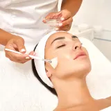 Пилинг для лица Christina Muse Rose Light Peel шаг 2A, с гликолевой кислотой 6% и PHA, профессиональный — фото 2