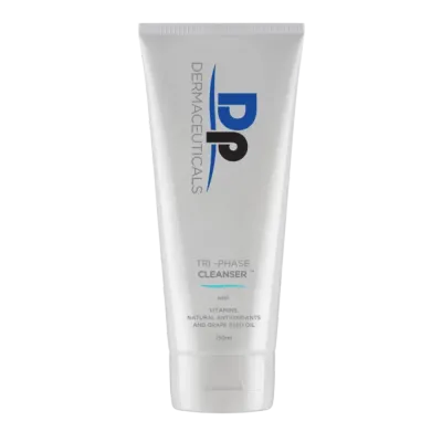 Средство для умывания DP Dermaceuticals Tri-Phase Cleanser трёхфазное, удаляет макияж, 150 мл