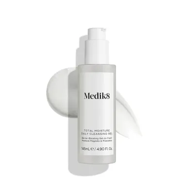 Гель для умывания Medik8 Total Moisture Daily Cleansing Gel, увлажняющий, с пребиотиками, 145 мл