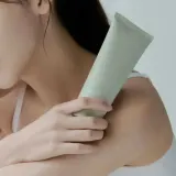 Пенка для умывания Celimax Ji Woo Gae Baking Soda Deep Pore Foam Cleansing с содой, очищающая поры, 150 мл — фото 3