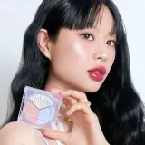 Хайлайтер Peripera V Highlighter палетка из трёх финишей, оттенок 01 Shining On, 8,2 г — фото 4