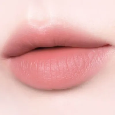Помада Peripera Slip On My Lip, тонкий стик для контура, оттенок M07 Be A Natural