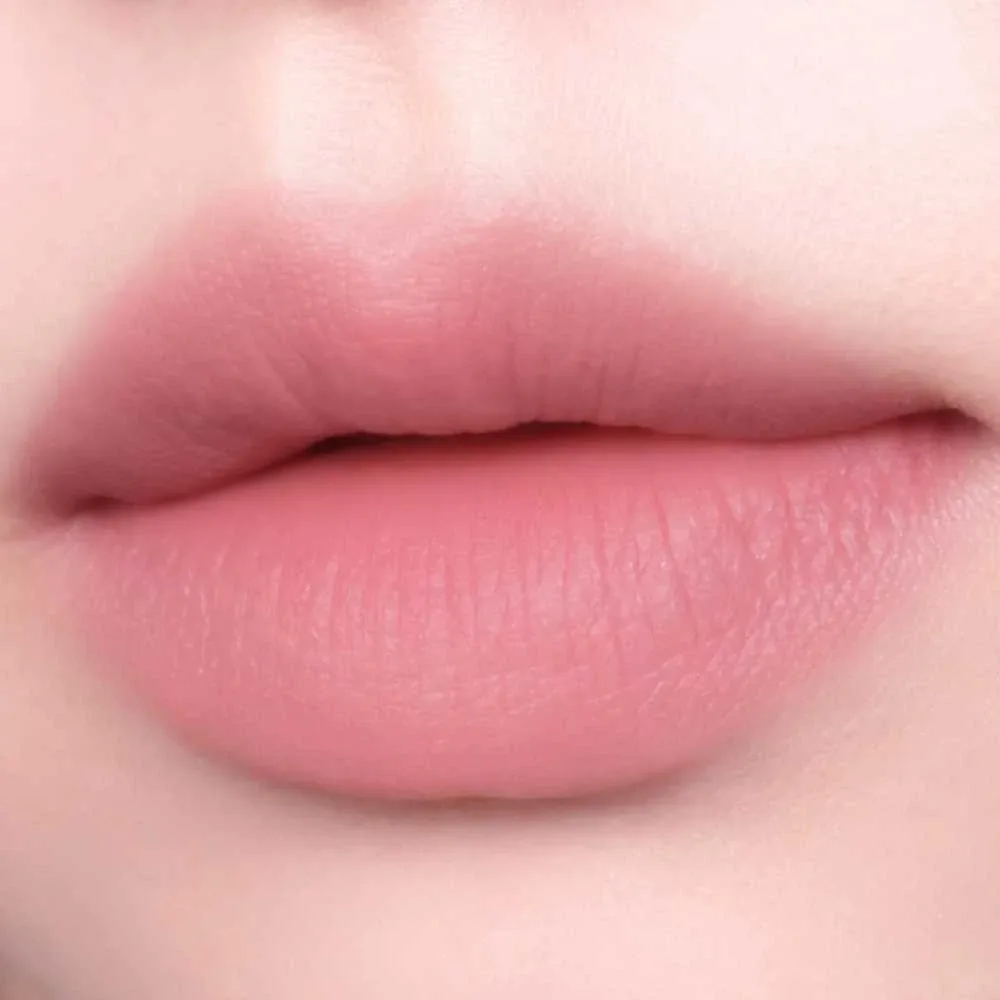 Помада Peripera Slip On My Lip, тонкий стик для контура, оттенок M02 Come True