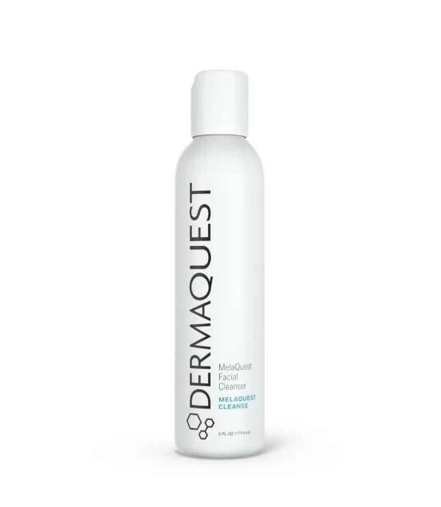 Гель для умывания Dermaquest MelaQuest Facial Cleanser осветляющий, успокаивающий, 177,4 мл