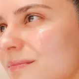 Мицеллярная вода Laboratoires de Biarritz Cleansing Care Micellar Water, увлажняющая, успокаивающая, 200 мл — фото 2