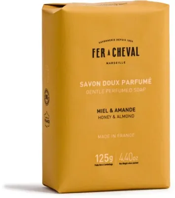Мыло Fer a Cheval Honey & Almond, с маслом ши и сладкого миндаля, мёд и миндаль, 125 г