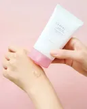 Крем-гель для лица Skin1004 Madagascar Centella Poremizing Light Gel Cream, для нормализации себума, 75 мл — фото 5
