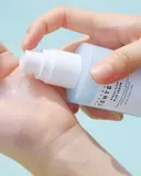 Сыворотка для лица Skin1004 Madagascar Centella Hyalu-Cica Blue Serum, увлажняющая, для сухой кожи, 50 мл — фото 5