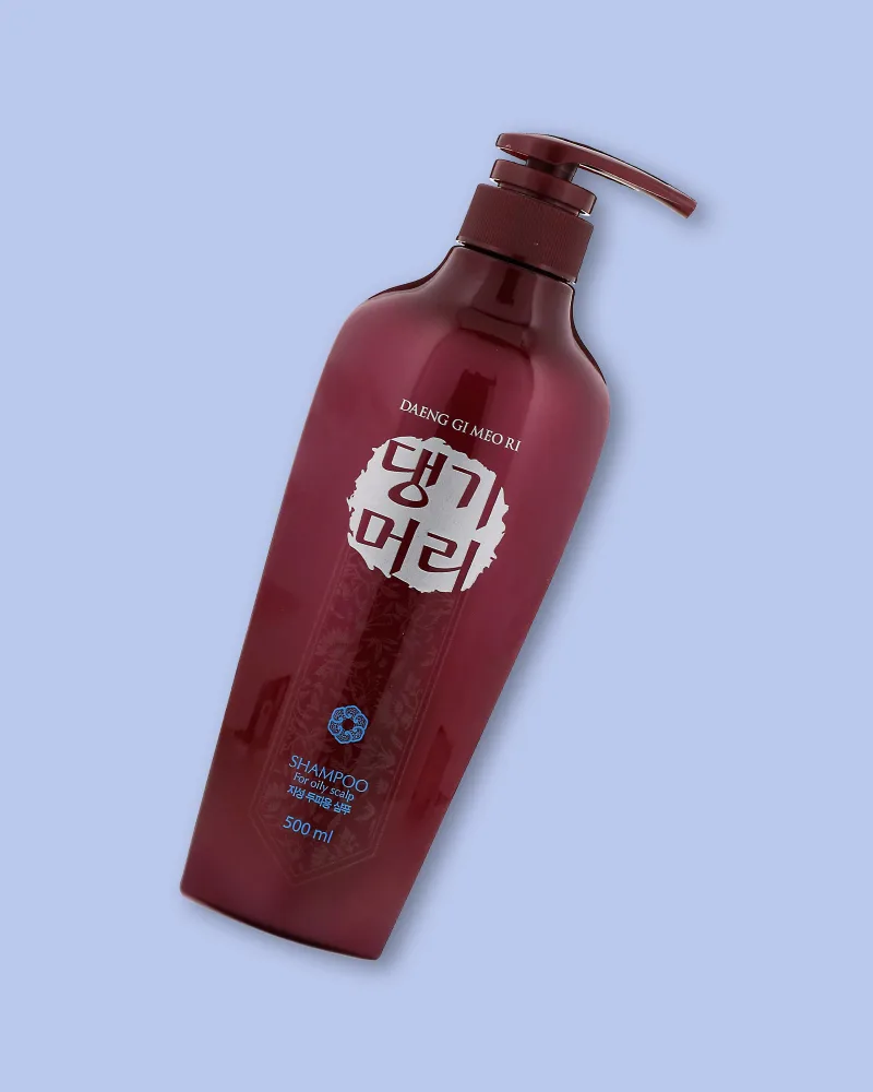 Шампунь Daeng Gi Meo Ri Shampoo For Oily Scalp освежающий, для жирной кожи головы