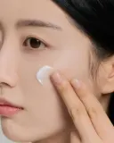 Крем для лица Skin1004 Madagascar Centella Tone Brightening Capsule Cream увлажняющий, для ровного тона, 75 мл — фото 6