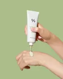 Солнцезащитный крем для лица Dr. Ceuracle Tea Tree Purifine Green Up Sun SPF 50+ PA++++, 50 мл — фото 4