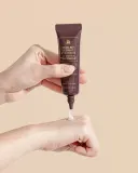Крем для кожи вокруг глаз Benton Snail Bee Ultimate Eye Cream с муцином улитки и пчелиным ядом, 30 г — фото 5