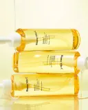 Гидрофильное масло UIQ Biome Vita C Brightening Cleansing Oil, с витамином C, для чувствительной и проблемной кожи, 200 мл — фото 4