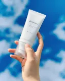 Солнцезащитный крем для лица Skin1004 Madagascar Centella Tone Brightening Tone-Up Sunscreen тонирующий, 50 мл — фото 4