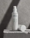 Сыворотка для лица Rated Green Invigorating Serum Upcycled Peach, успокаивающая, с ромашкой, 50 мл — фото 3