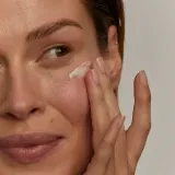 Сыворотка для кожи вокруг глаз Bottica Resvera Eye Perfector Serum подтягивающая и разглаживающая, 15 мл — фото 3