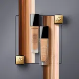 Lancome Teint Miracle - Тональная основа, осветляющая, 30 мл, оттенок 02 Lys Rosé — фото 3
