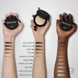 L’Oreal Paris x Mugler - Тональная основа: Трваля падклад у кампакце для ідэальнага крыцця., 23 мл, оттенок 02 Rosy Light / Illusion 2 — фото 7