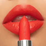 MAC Cosmetics MACximal Silky Matte Lipstick - Матовая помада, 3 г, оттенок Lady Danger — фото 4